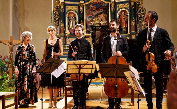 15 août 2021 à SEYTHENEX - Anne QUEFFELEC et le Quatuor VARESE
